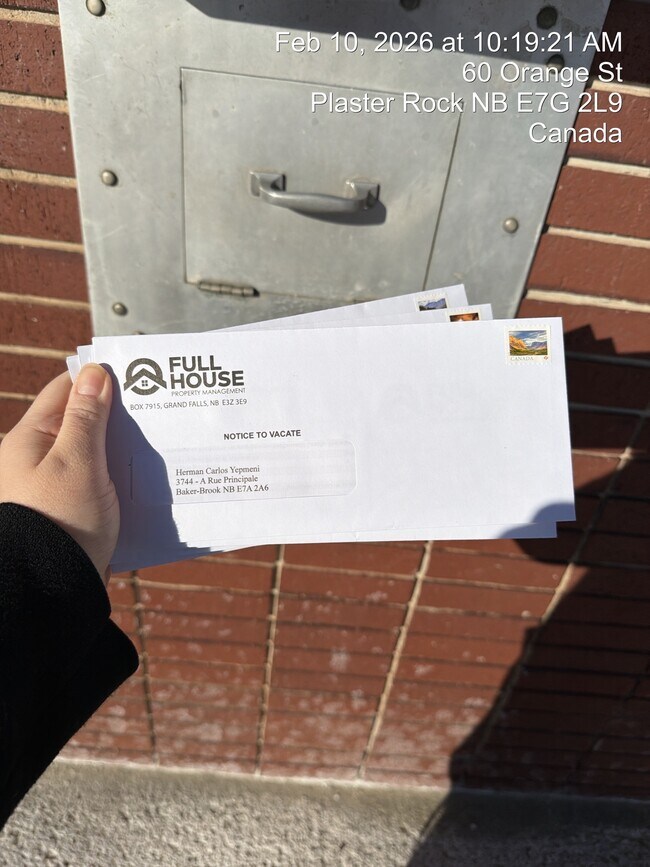 Photo du bâtiment - 3744 Rue Principale