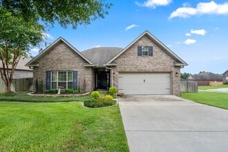 Building Photo - 730 Lime Ln