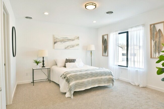 Foto del edificio - 6412 South Ave