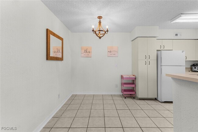 Foto del edificio - 13545 Eagle Ridge Dr