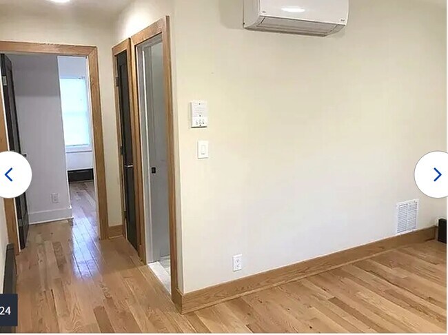 Foto del edificio - 3427 33rd St