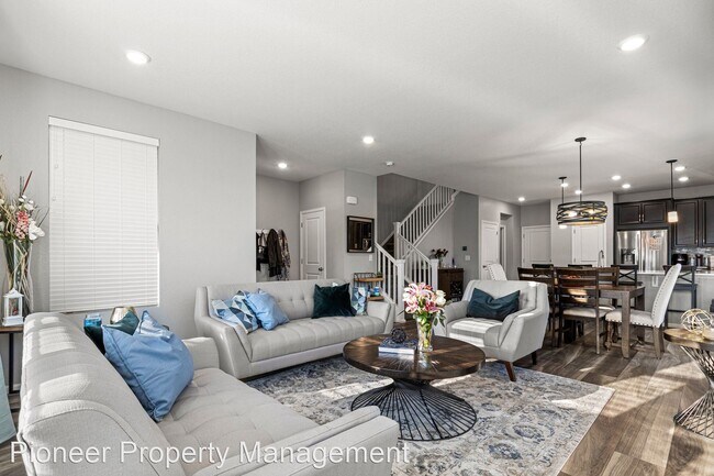 Foto del edificio - 3 br, 2.5 bath House - 5702 N Galena St