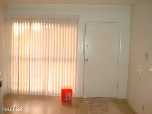 Building Photo - 317 W Guinida Ln