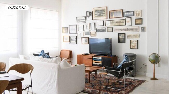 Foto del edificio - 460 W Broadway