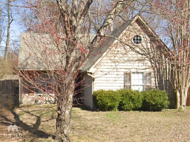 Building Photo - 9270 Charly Hill Ln