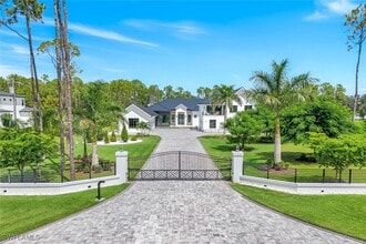 Building Photo - 6677 Hunters Rd