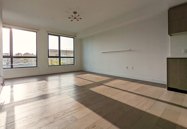 Foto del edificio - 1300 22nd St