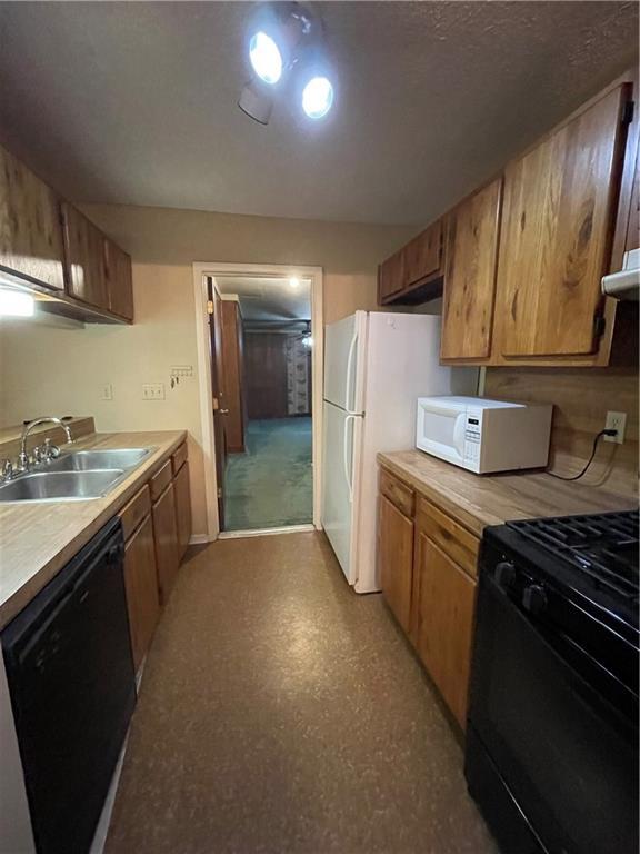 Foto del edificio - 4404 Limewood Ct