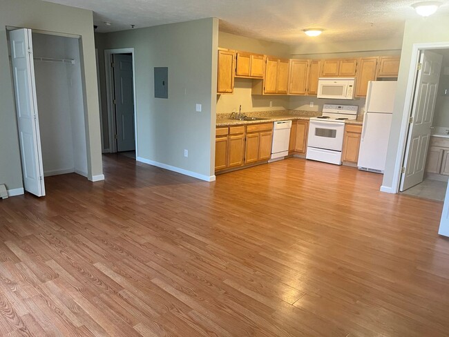 Interior Photo - Lakepointe Apartment Homes