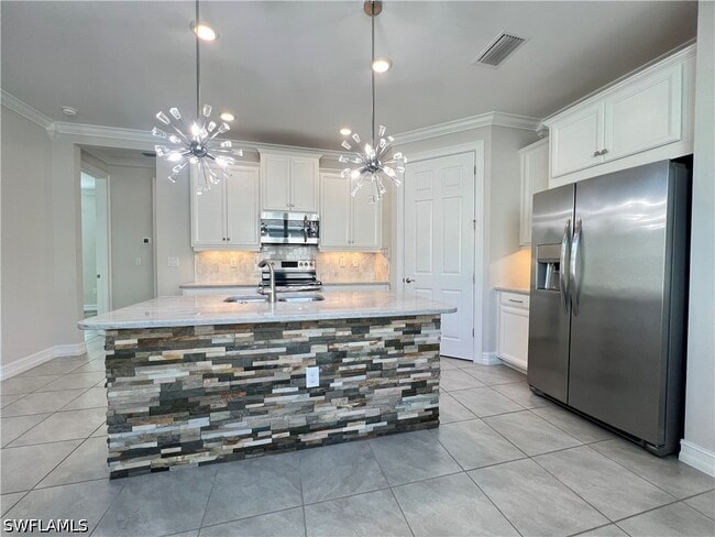 Building Photo - 28442 Captiva Shell Lp