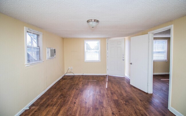 Building Photo - 2406 Avenue X