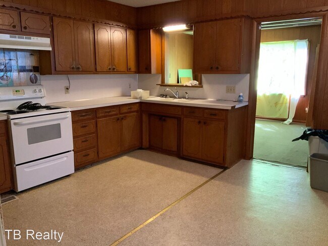 Building Photo - 2 br, 1 bath House - 1224 SW 27th