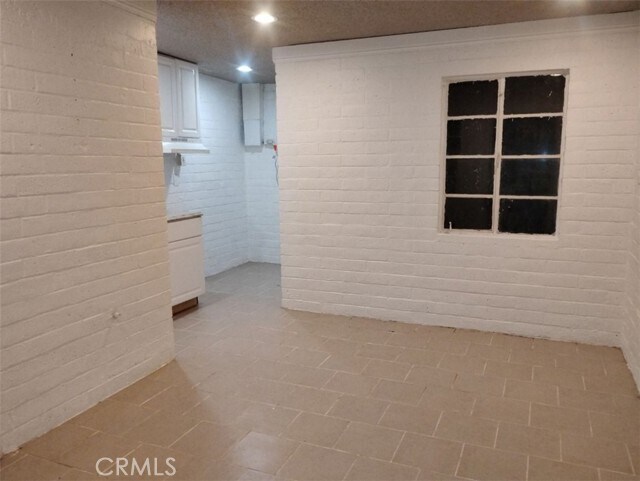 Foto principal - 12041 Sierra Way