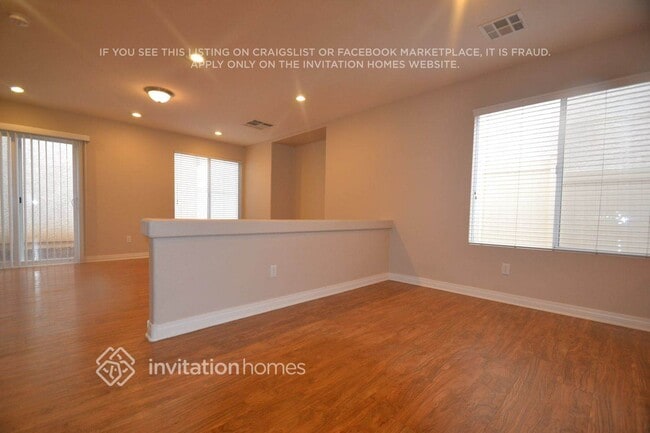 Building Photo - 7208 Dicentra Rd