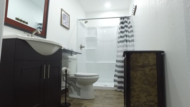 Foto del edificio - 2375 Angler Dr