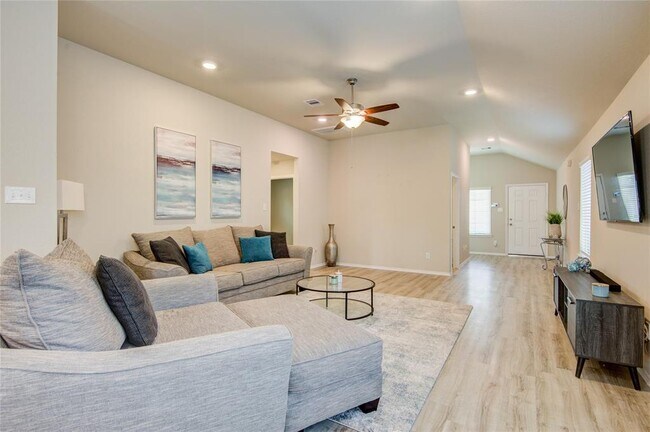 Foto del edificio - 6710 Scarlet Sagebrush St