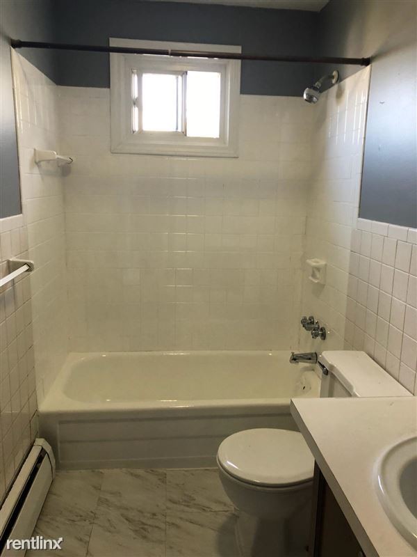 Foto del edificio - 1 br, 1 bath  - 76 Fulton St Apt 4