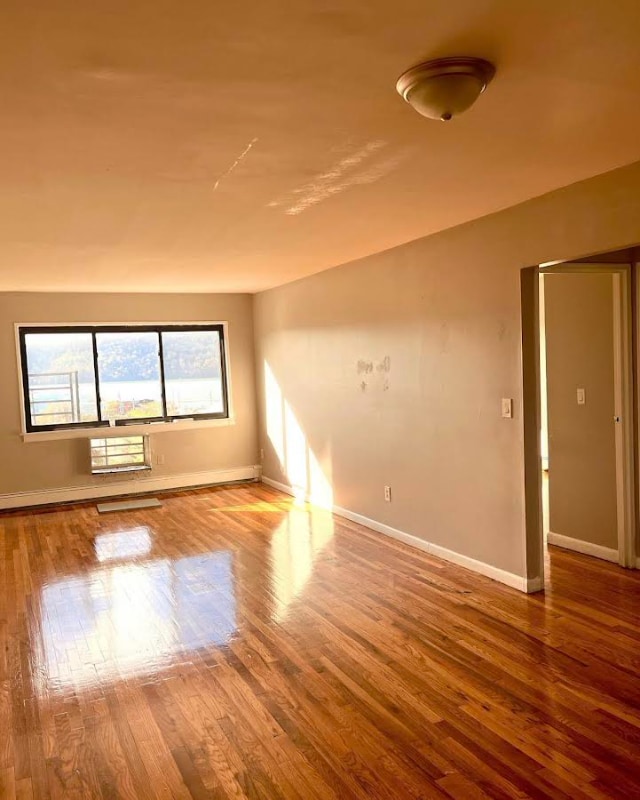 227 Hawthorne Ave, Yonkers, NY 10705 Room for Rent in Yonkers, NY