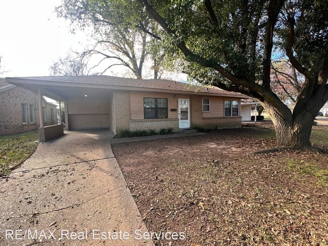 Building Photo - 2 br, 1 bath House - 1012 Wanda