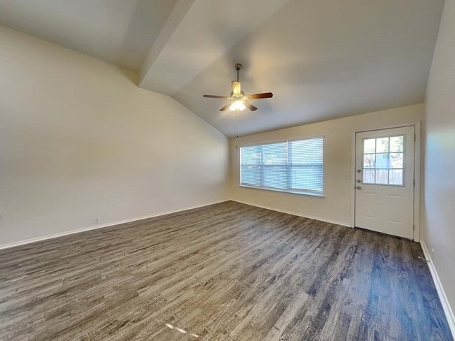 Foto del edificio - 3019 Antler Way