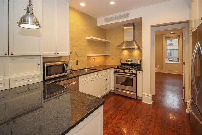 Foto del edificio - 336 Bloomfield St