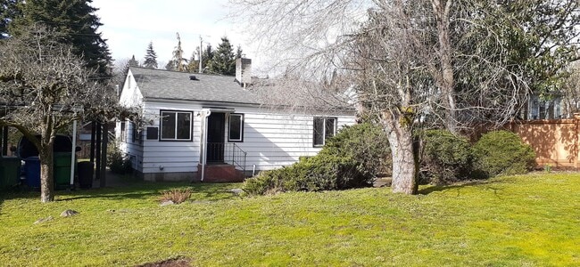 Building Photo - 3Bd/1Ba Seattle House
