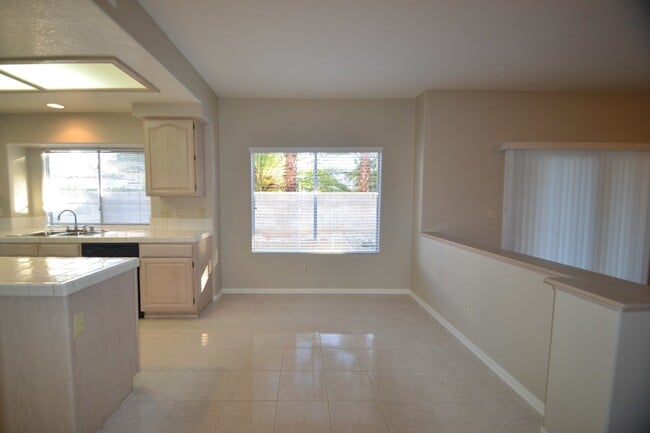 Building Photo - 7897 Desert Willow Dr