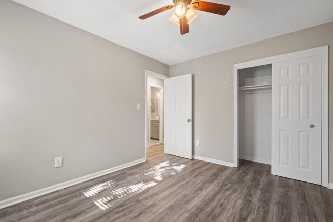 Building Photo - 4115 Eastham Rd