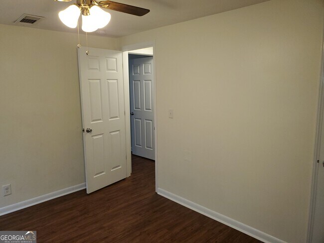 Foto del edificio - 312 Crescent Dr