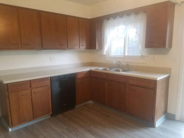 Building Photo - 3 bedroom in Billings MT 59102