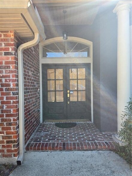 Foto del edificio - 361 Autumn Lakes Rd