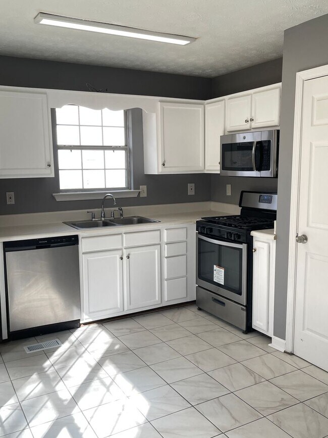 Foto del edificio - Split Foyer