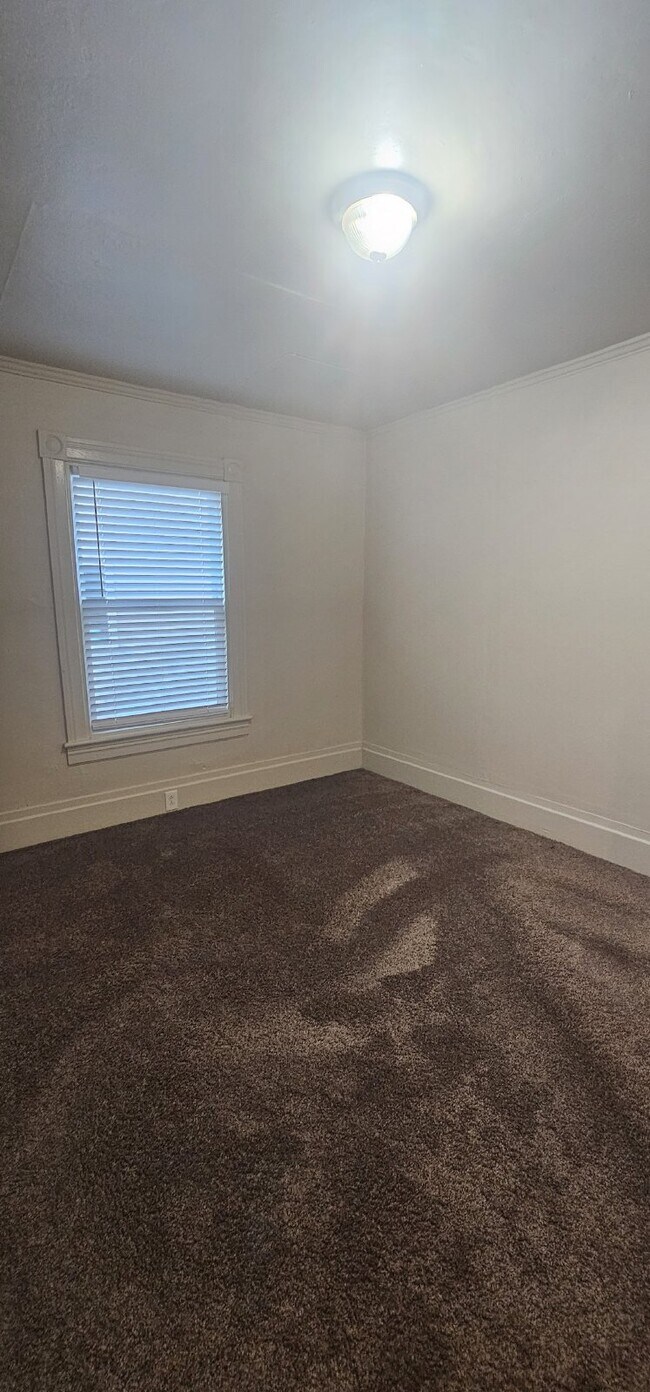 Building Photo - Charming Home for Rent in Downtown Santa Cruz
