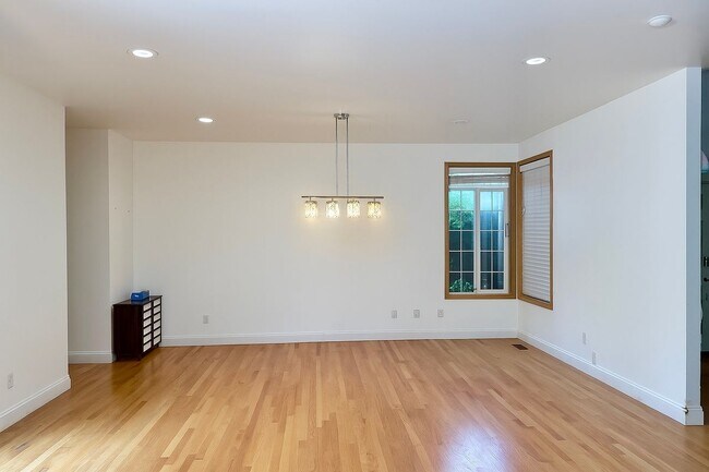 Foto del edificio - 3531 NE 24th Ct