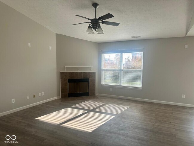 Building Photo - 3163 Harvest Grove Ln