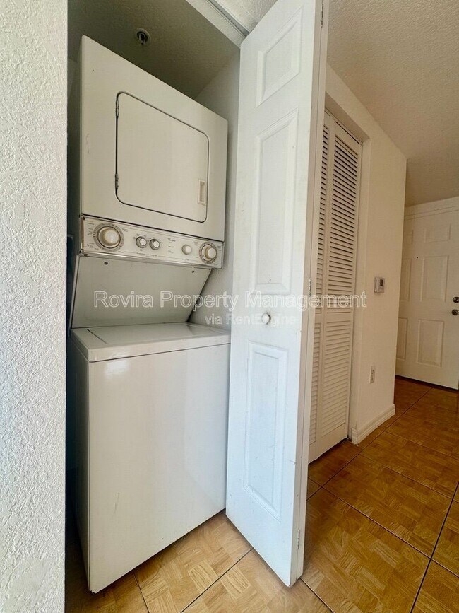 Foto del edificio - 498 SW 6th St