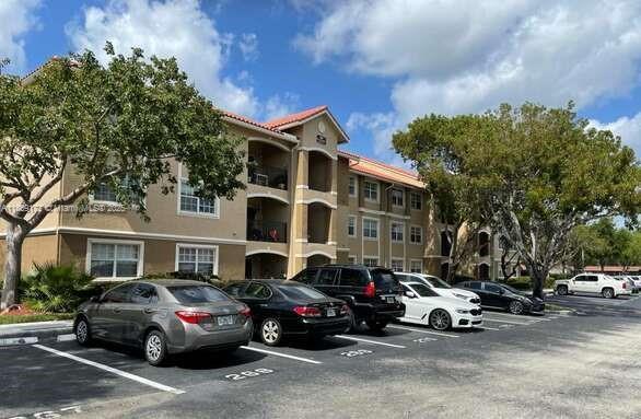 Foto del edificio - 215 SW 117th Terrace