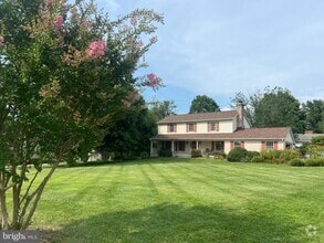 Building Photo - 7313 Coventry Dr