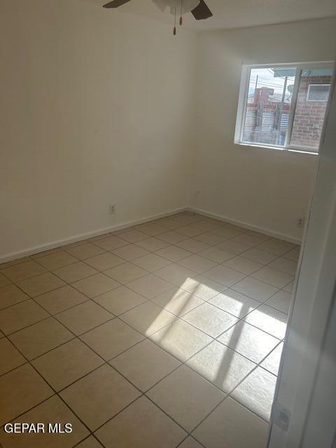 Foto del edificio - 5028 Blue Ridge Dr