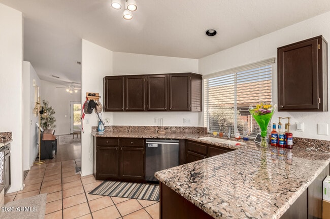 Building Photo - 2032 E Windsong Dr