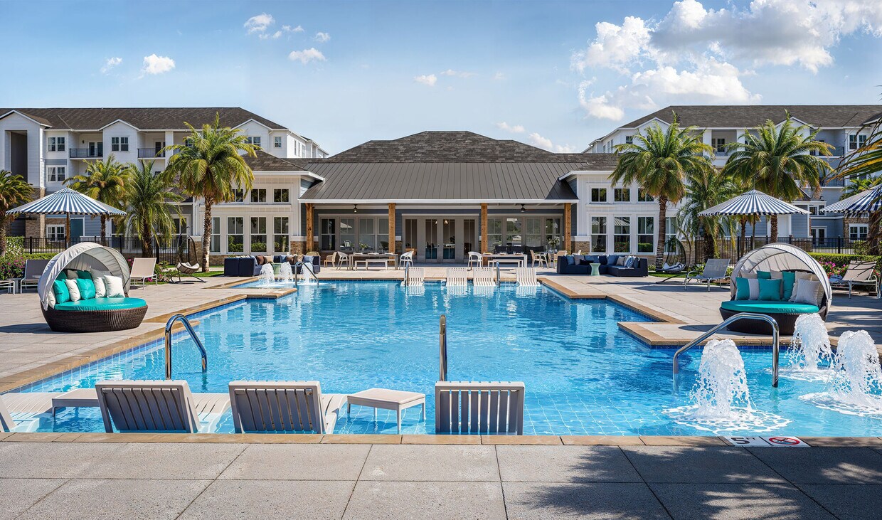 Encore Luxury Residences Apartments in Little River, SC