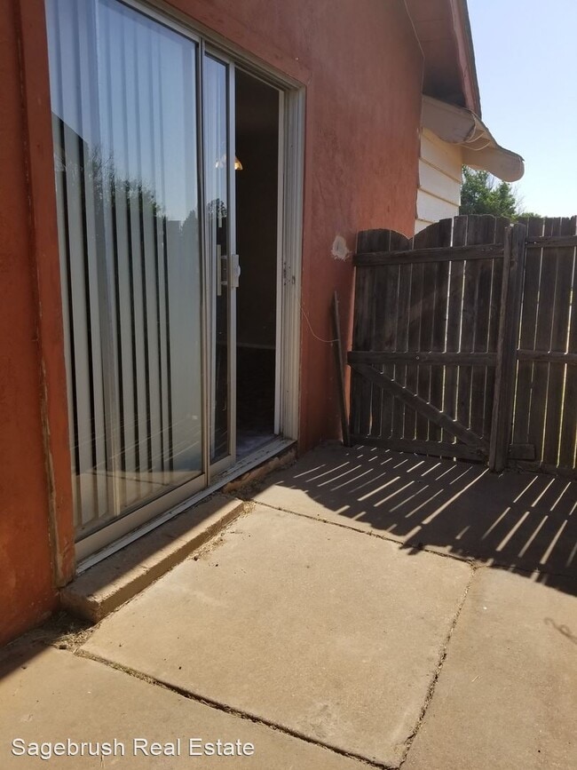 Building Photo - 3 br, 2 bath House - 2612 Duckworth Ave.