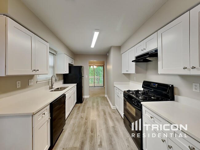 Building Photo - 951 Shiloh Ridge Run NW
