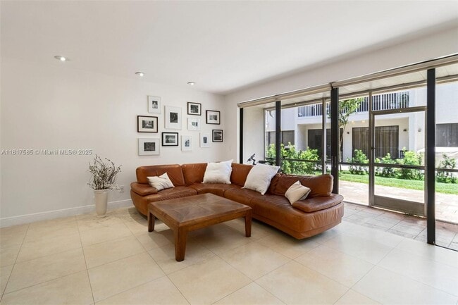 Building Photo - 21376 Marina Cove Cir
