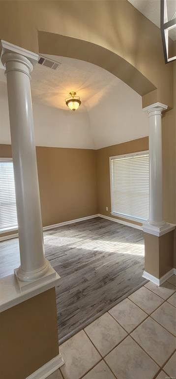 Building Photo - 7554 Pinnacle Point