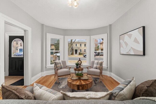 Foto del edificio - 820 Jenifer St