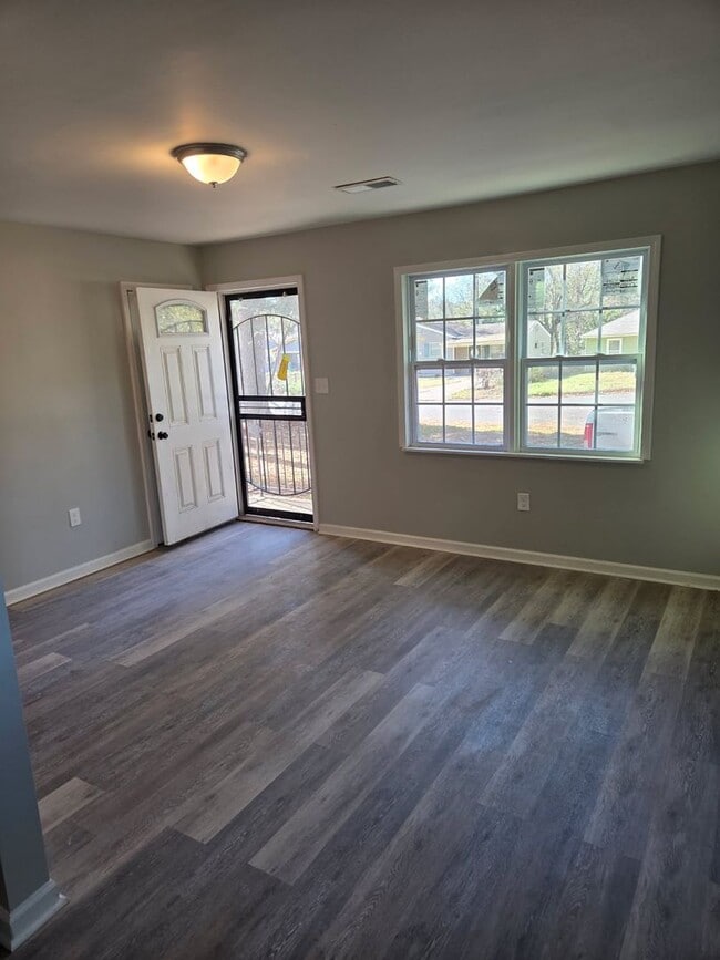 Photo - MOVE-IN SPECIAL 1/2 OFF 1ST MONTH"S RENT House