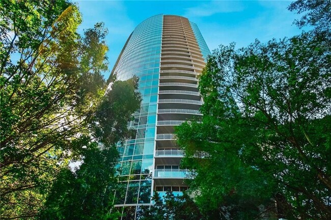 Foto del edificio - 3338 Peachtree Rd
