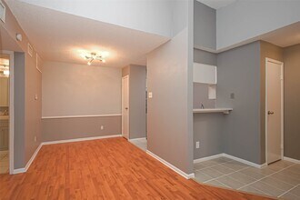 Building Photo - 2120 El Paseo St