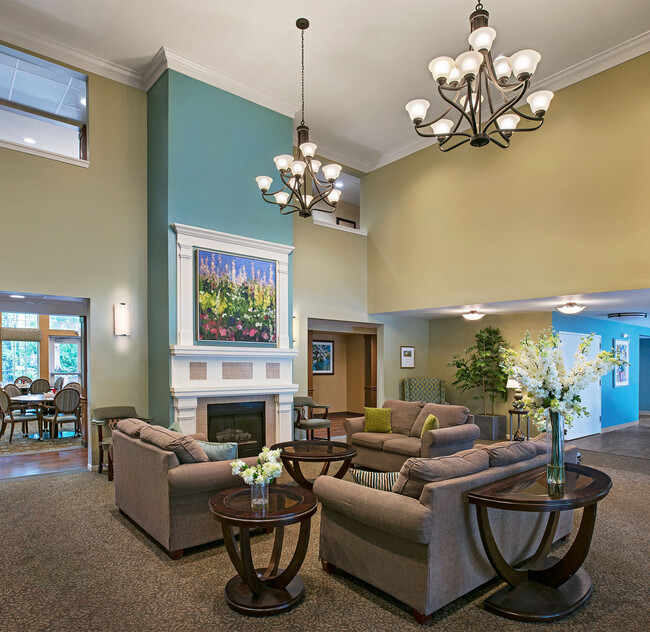 Lobby Area - Grand Woods Senior Apartments